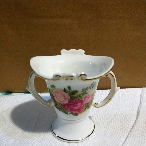 💖 Bone China Vase by Brinton (Taiwan) Roses Both Side & Gold Trim - Picture 5 of 7